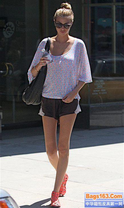 八卦爆料街拍视频大全 第2张 八卦爆料街拍视频大全 第2张